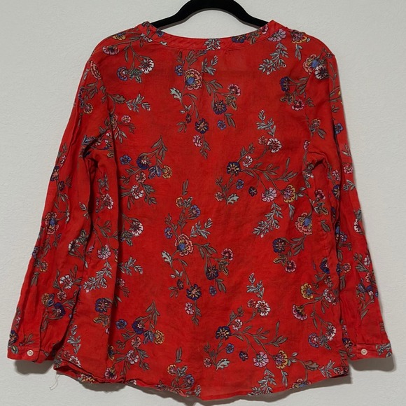 Old Navy Vibrant, Red Floral Blouse,Top Size Large - Picture 2 of 8